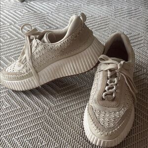Dolce Vita Cream Textured Sneakers
